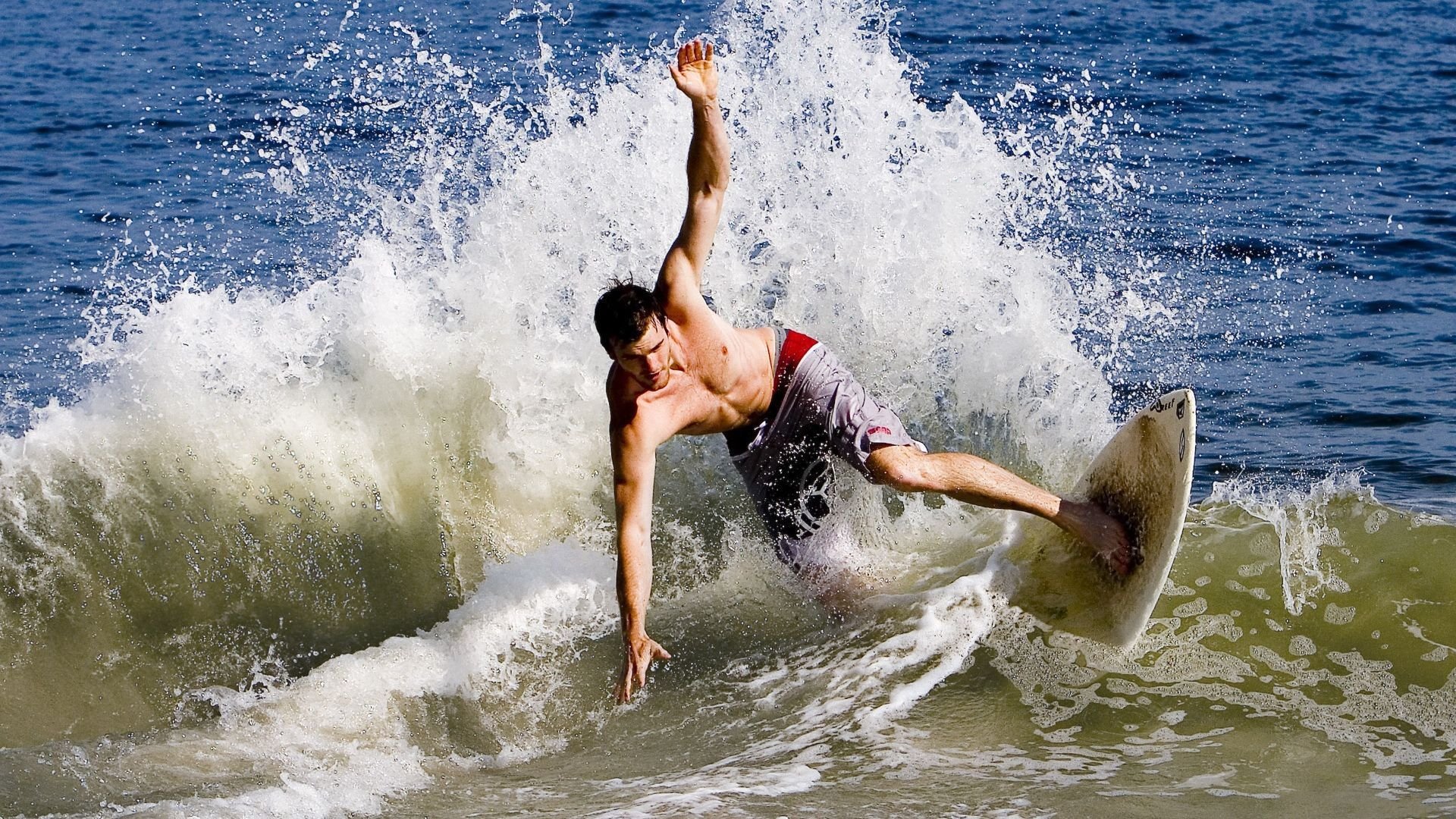 智能硬件：让赛场体验更智能更高效，智能硬件是做什么的