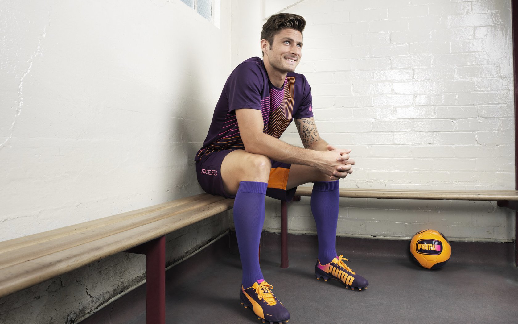 终场“绝杀英雄”：点燃欧洲夜空的精彩瞬间